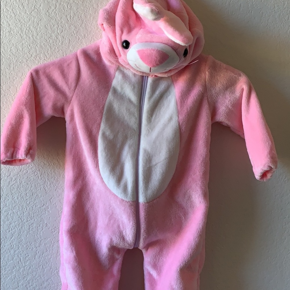 Baby fluffy bunny onesie with bunny hat sz 6-12 m